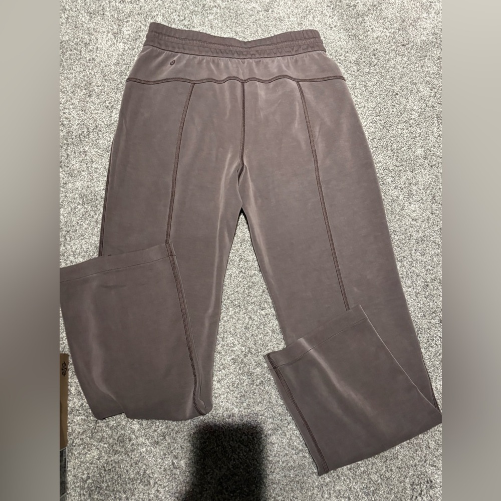 Lululemon Drawstring Pants - image 3